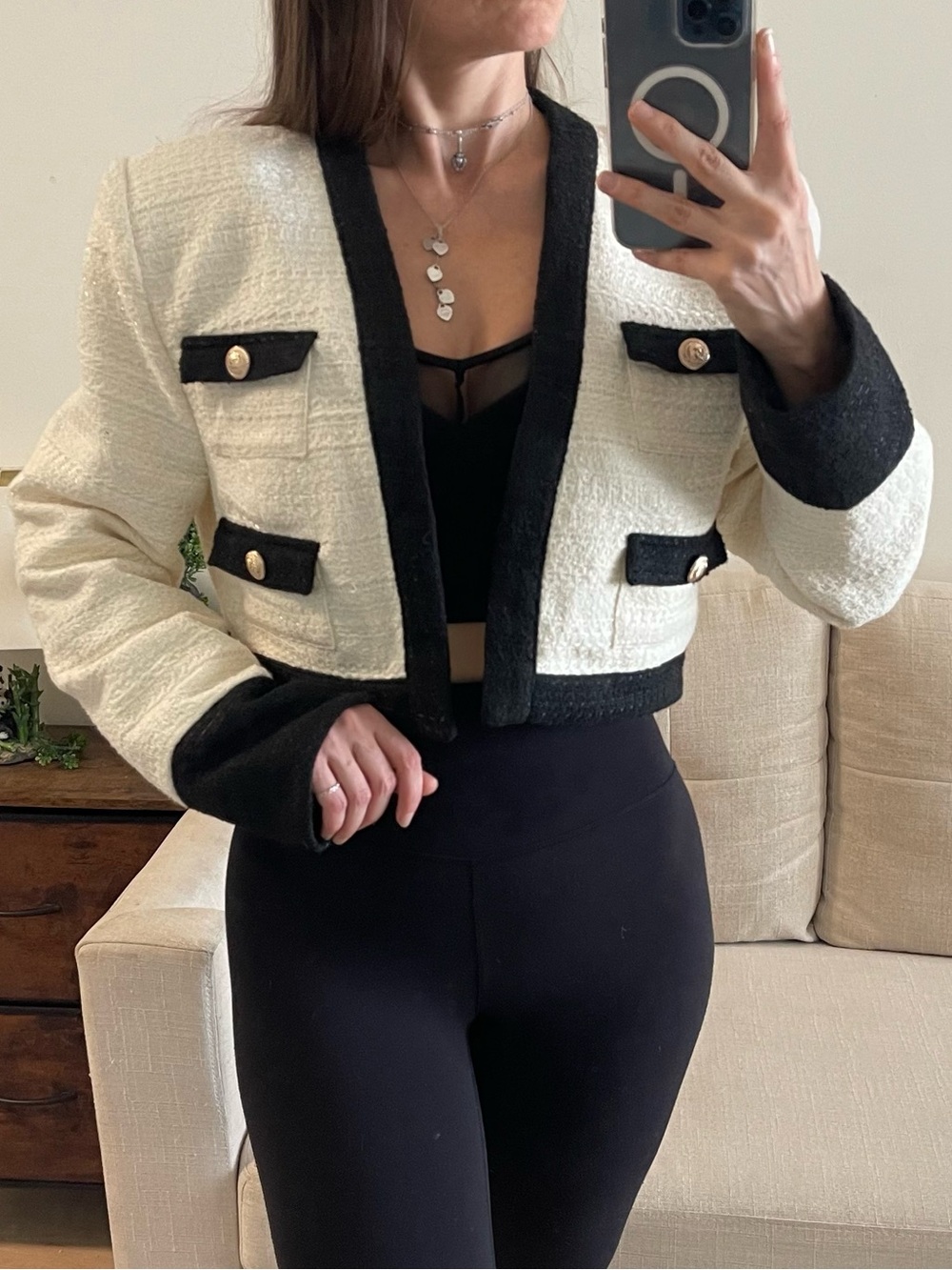 Nova Luxe Cropped Tweed Jacket Cardigan Black White Gold Button L